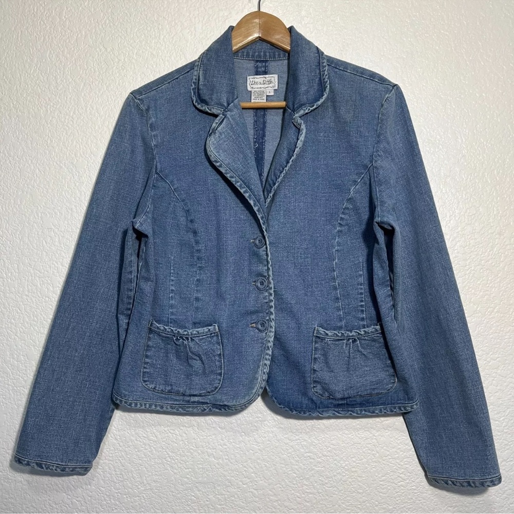 Live a Little Women Sz L Jean Jacket Blue Large Buttons Pouch Pockets
